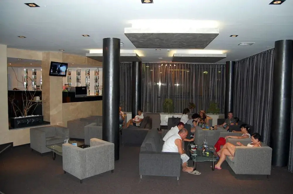 Hotel Zenith - фото 19
