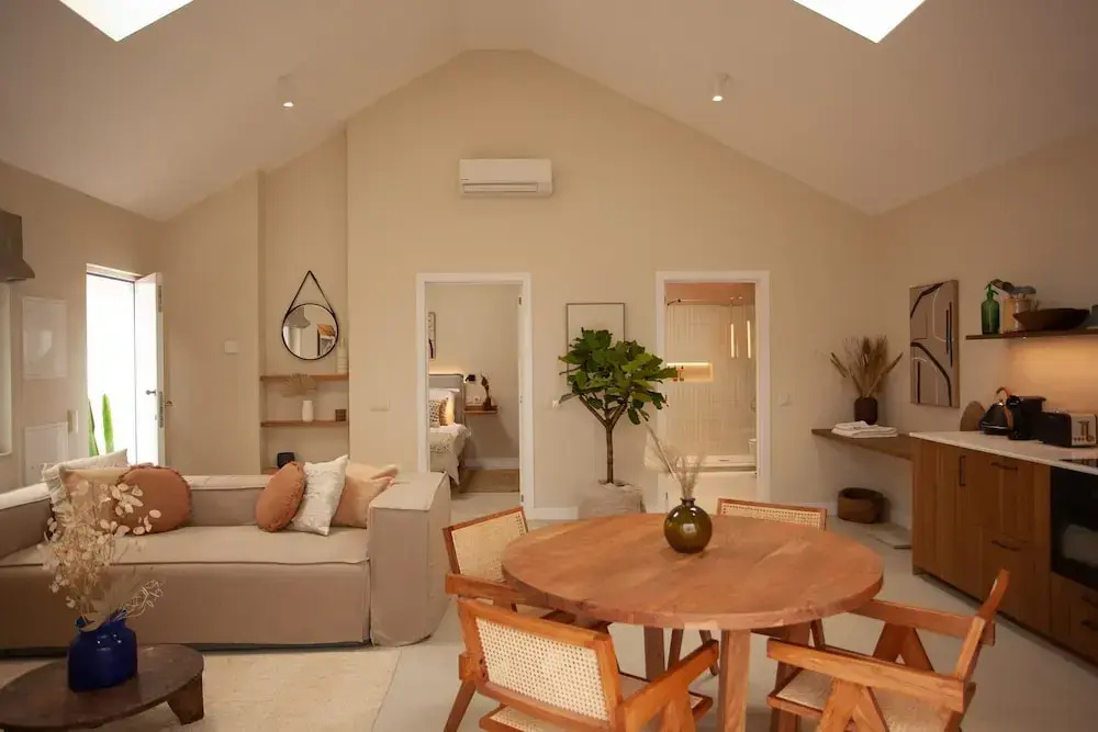 Superior Cottage