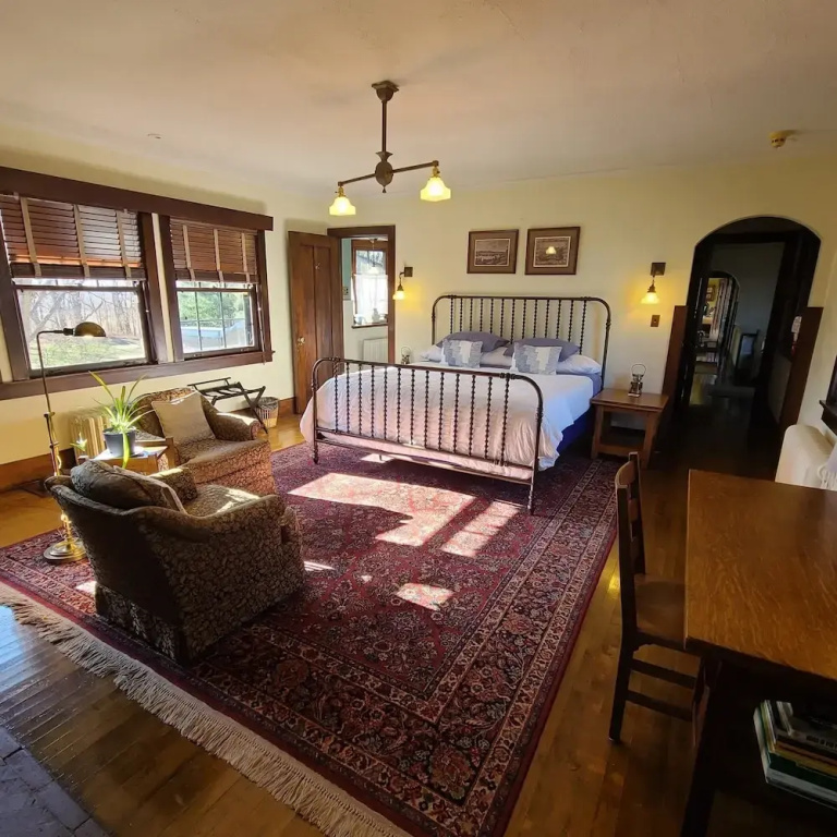 Premium Suite