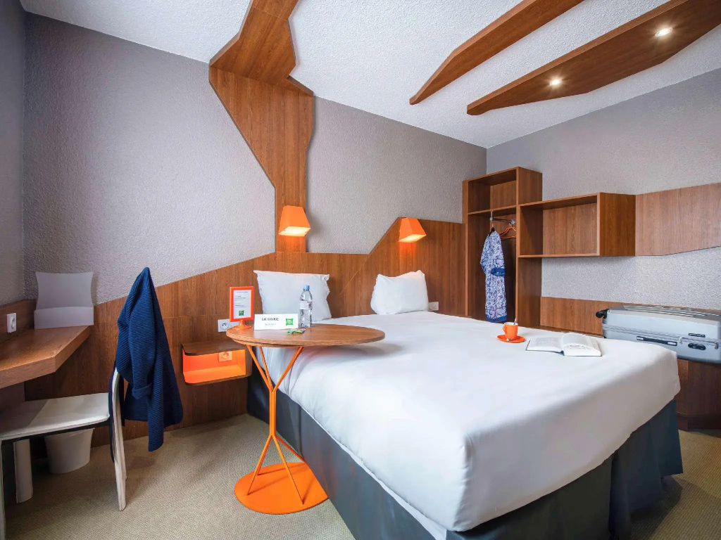 Standard Double room (full double bed)