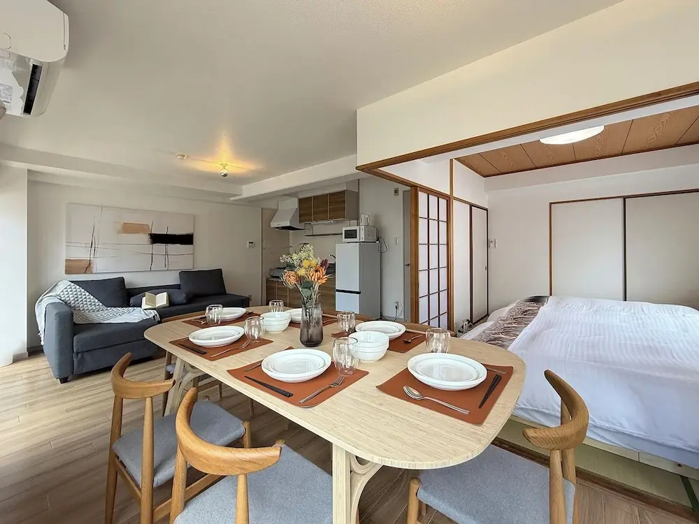Deluxe Apartment