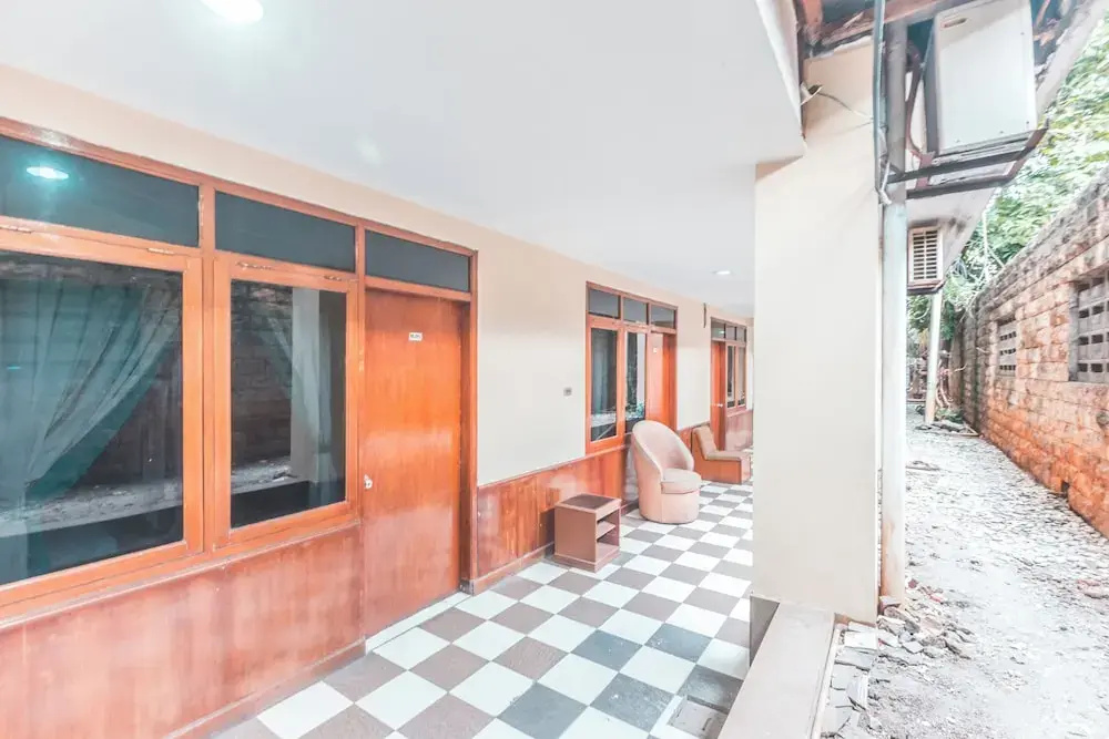 OYO 94759 Hotel Taman Cibinong