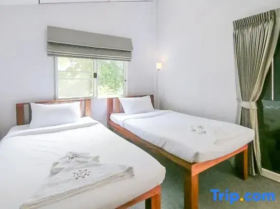 Номер Standard в Arthit-Thai Orchard & Resort