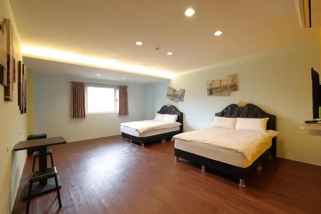 Standard Quadruple room