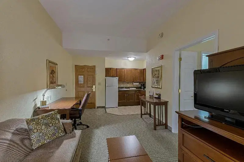Staybridge Suites Harrisburg by IHG - Chambres
