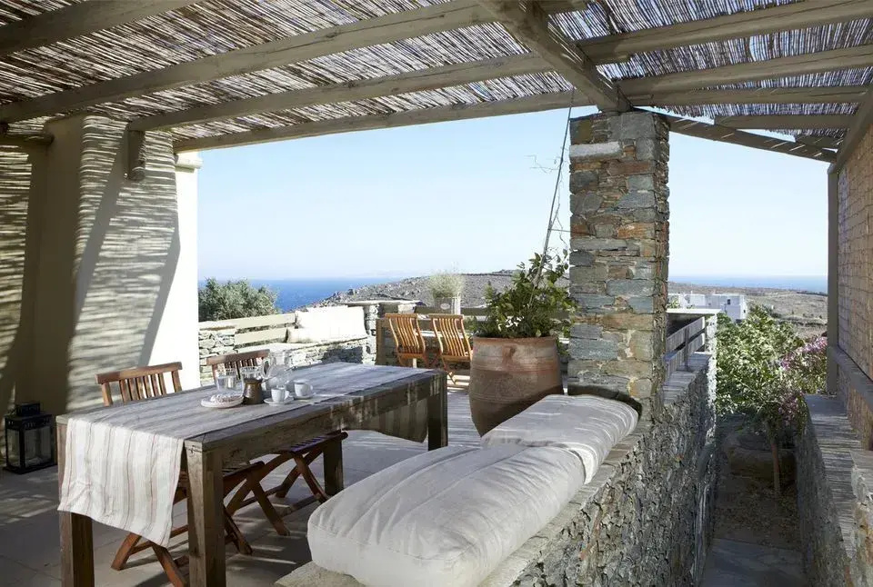 4 Bedrooms Grand Villa