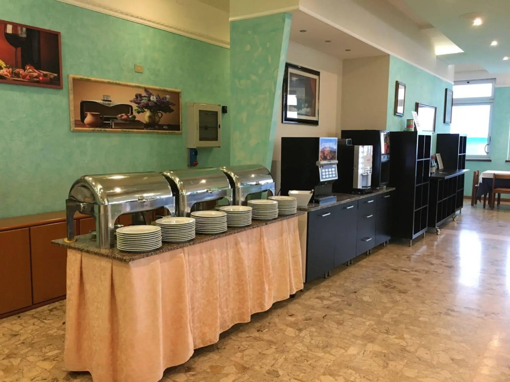 Hotel photo 18