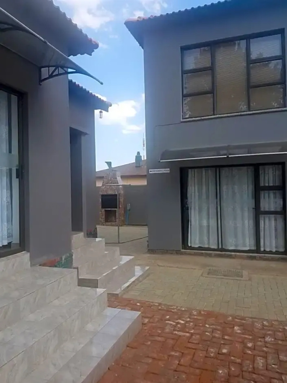 Mzet Guest House