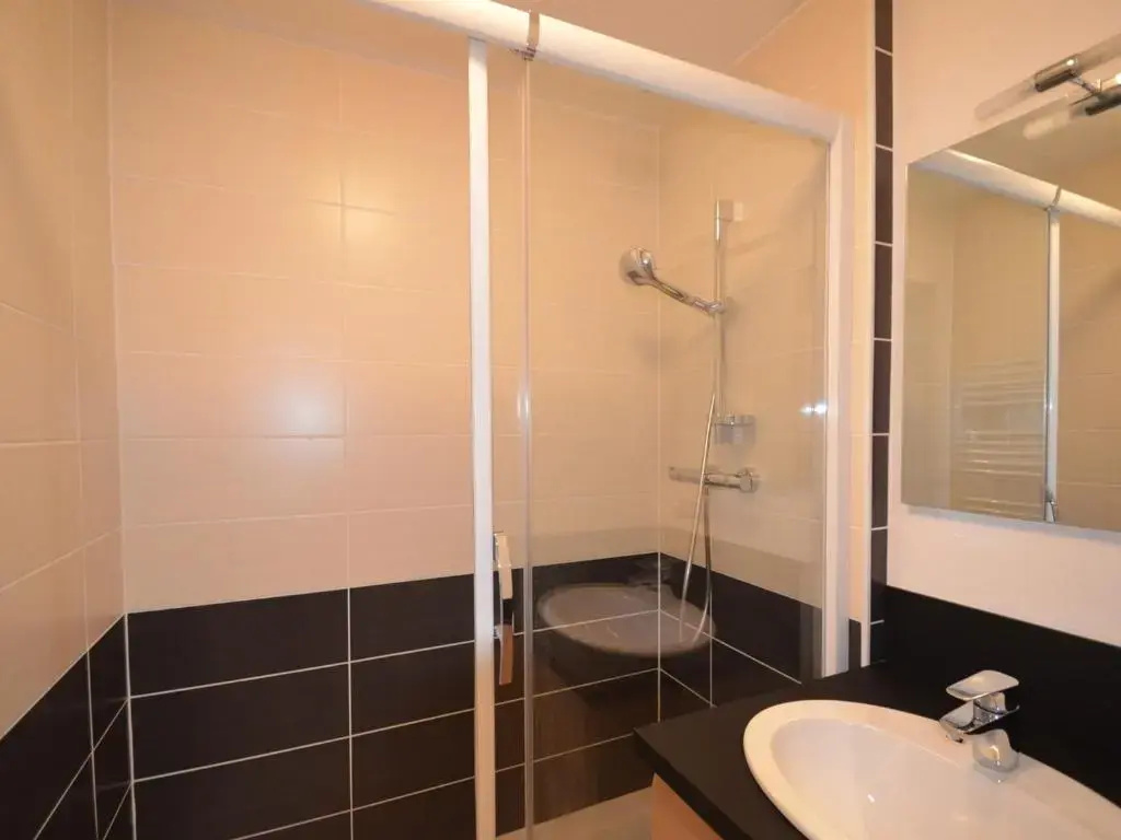 Afficher la photo 6 — Appartement Les Menuires, 2 pièces, 4 personnes - FR-1-452-153