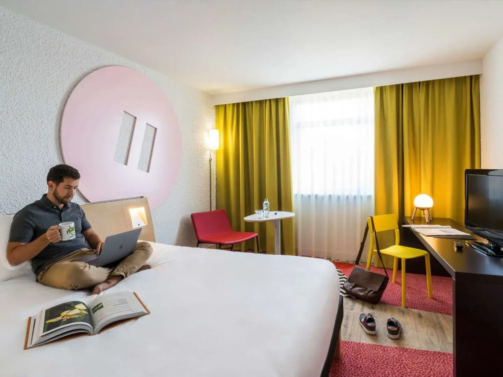 Voir la photo 3 — ibis Styles Lyon Bron Eurexpo