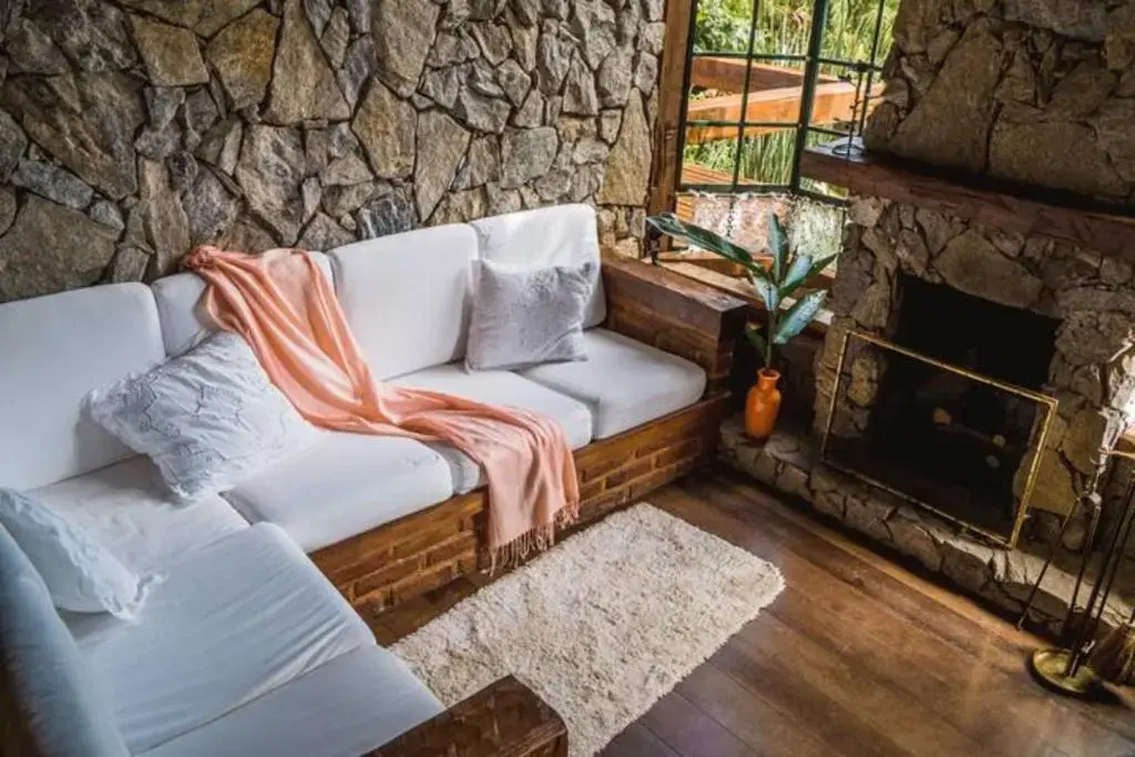 2 Bedrooms Chalet
