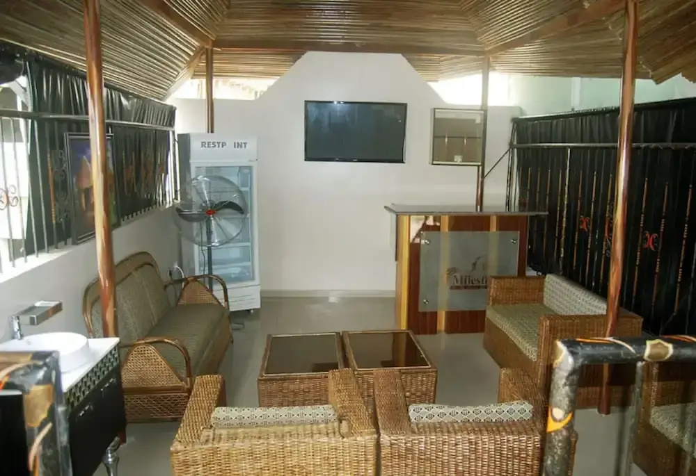 Hotel photo 12