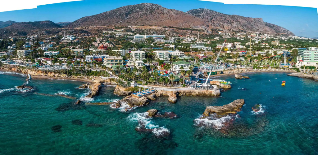 Beach & Waterfront