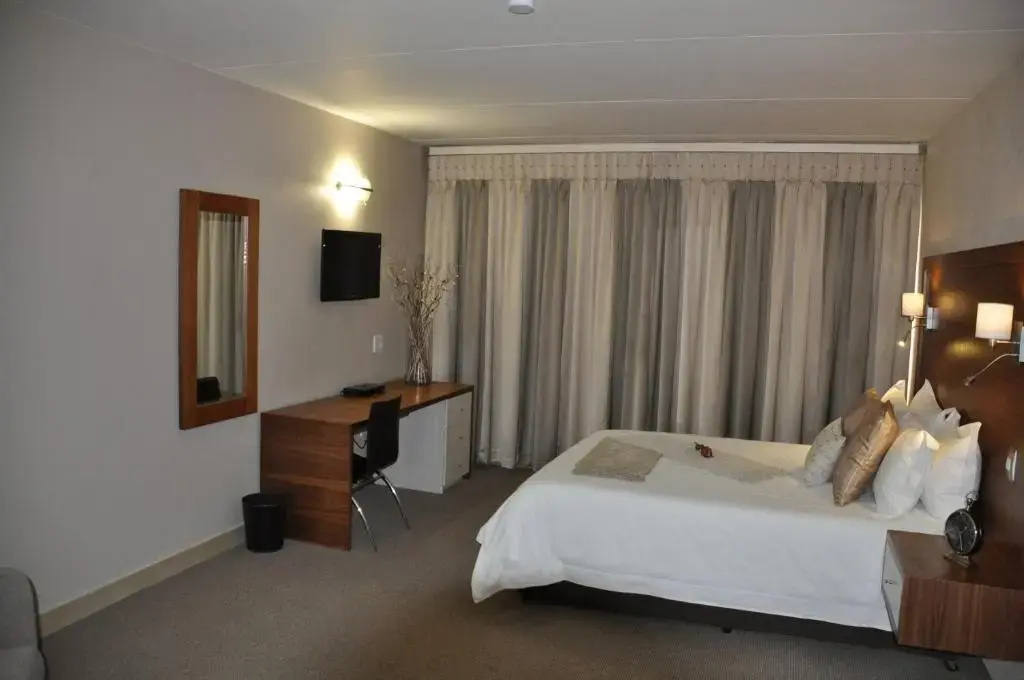 Executive Single Suite