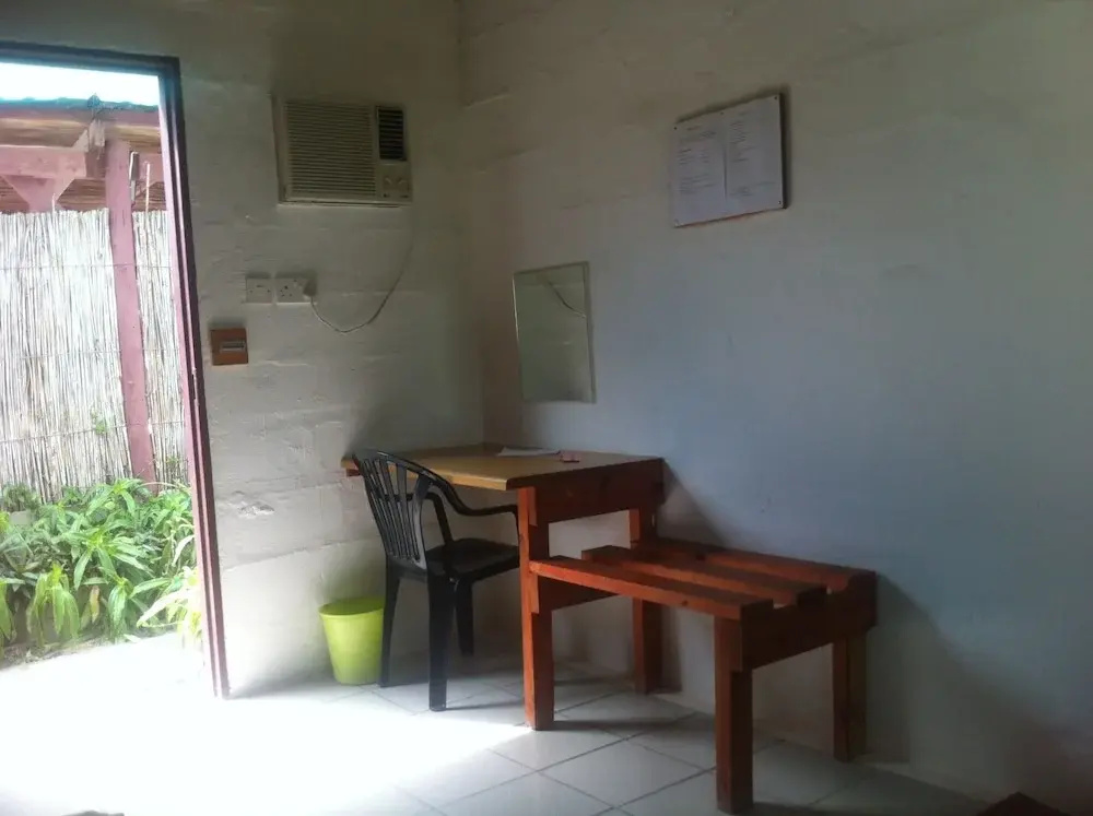 Economy room