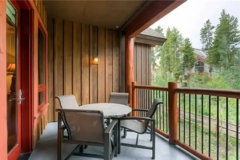 2 Bedroom Condo