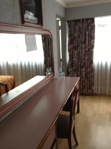Balcony & Terrace