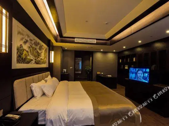 Presidential Suite