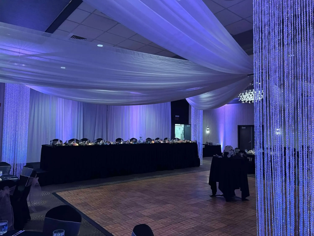 DoubleTree by Hilton Hotel Bloomington - фото 23