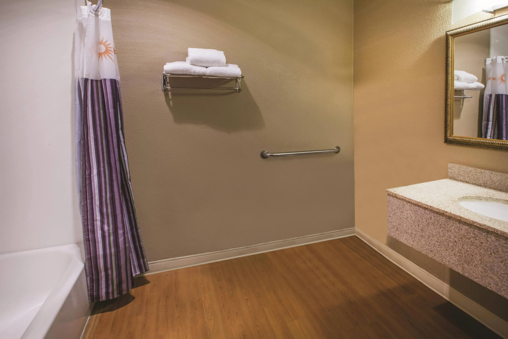 La Quinta Inn by Wyndham Indianapolis North at Pyramids - Général