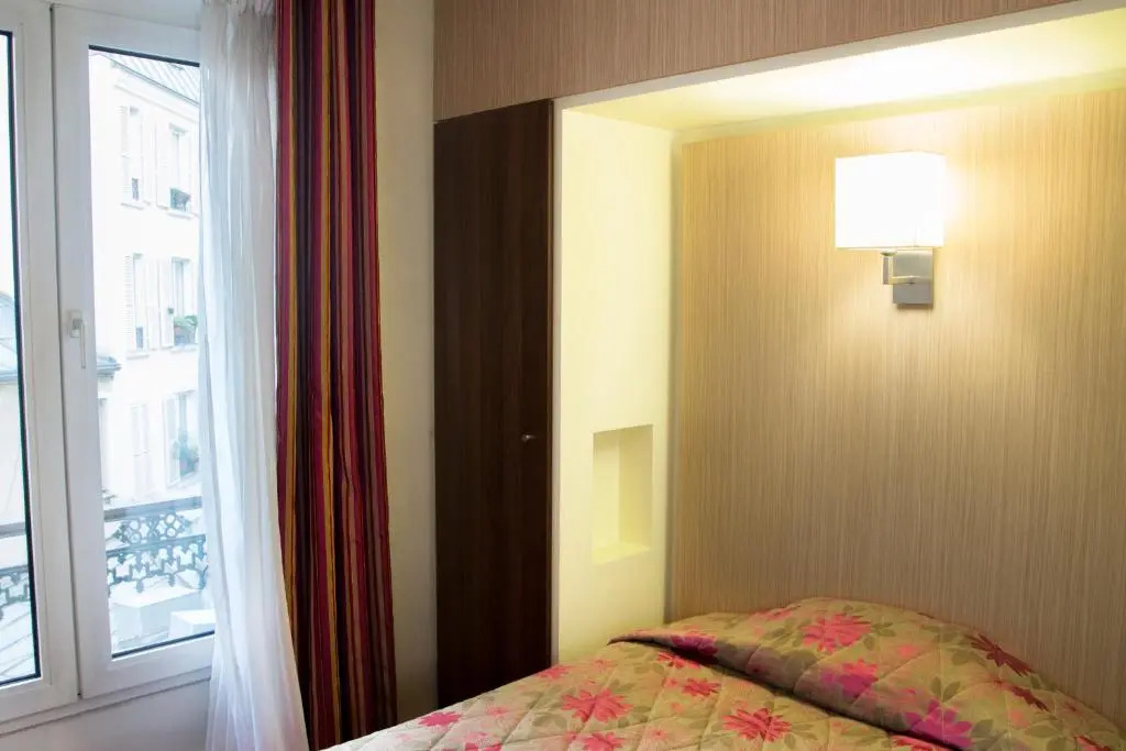 Hôtel Terminus Montparnasse 94