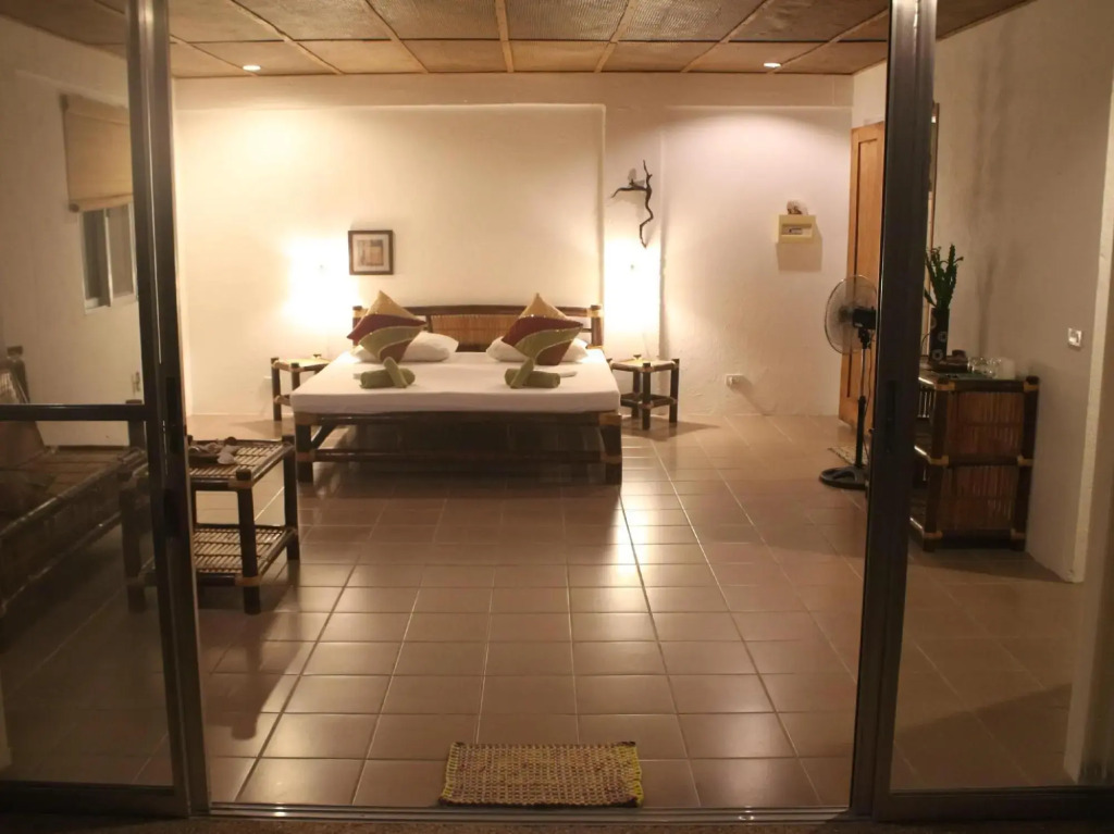 Chindonan Dive And Beach Resort