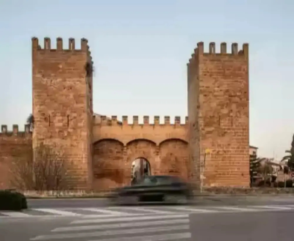Ullas - Apartment In Marina Manresa. Free Wifi