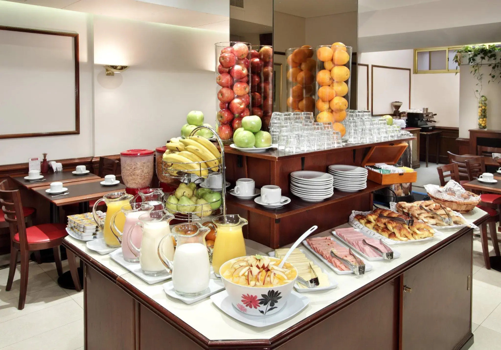 Hotel photo 11