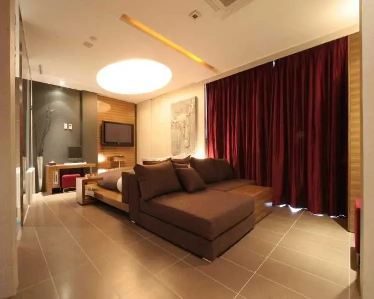 Hotel Tria by null