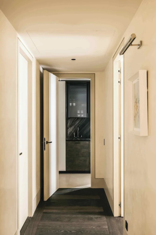 Mondovi Luxury Suites 38