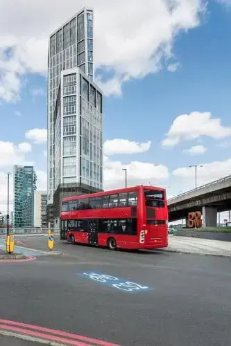 Luxury Stratford Apartment