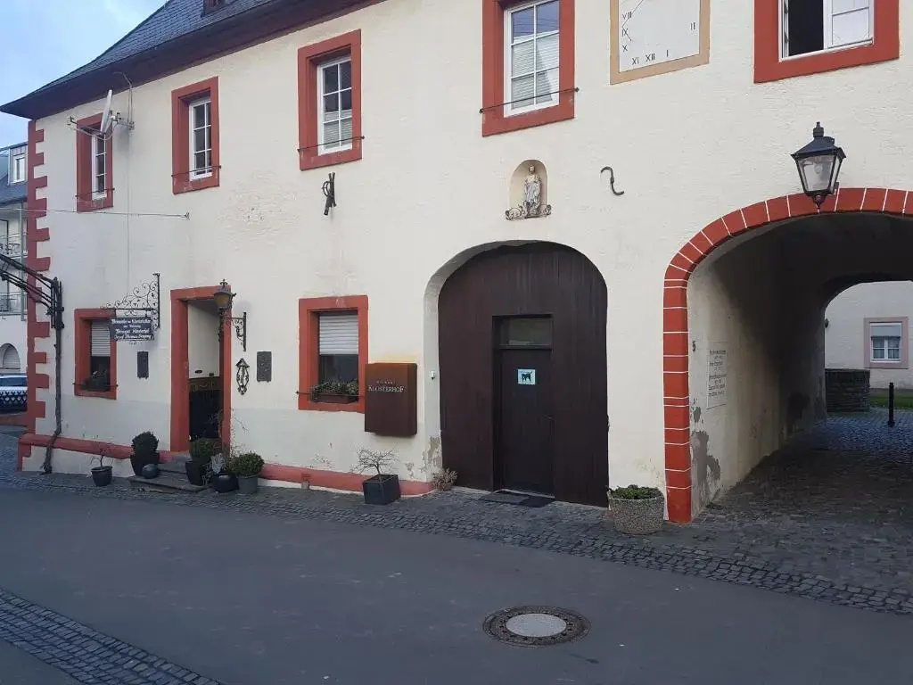 Weingut-Klosterhof