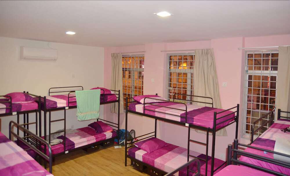 Raizzy's Guesthouse
