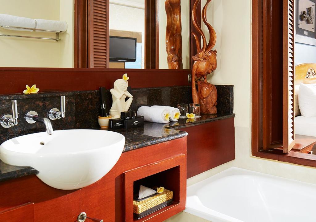 Grand Mirage Resort & Thalasso Bali