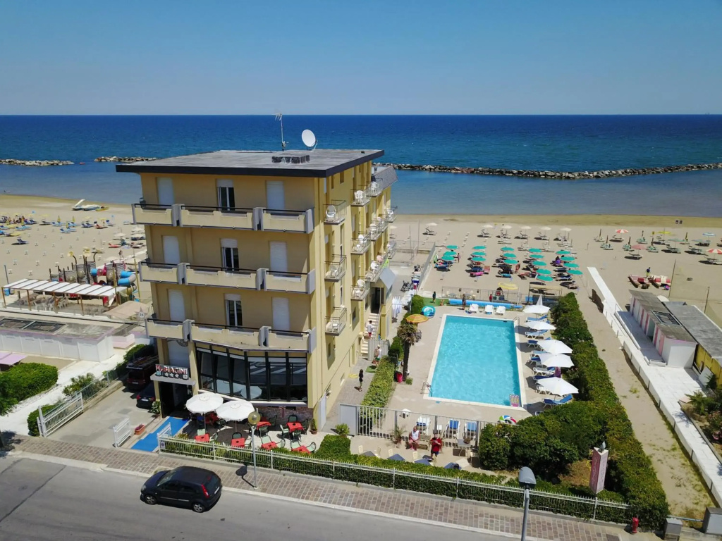 Hotel photo 20
