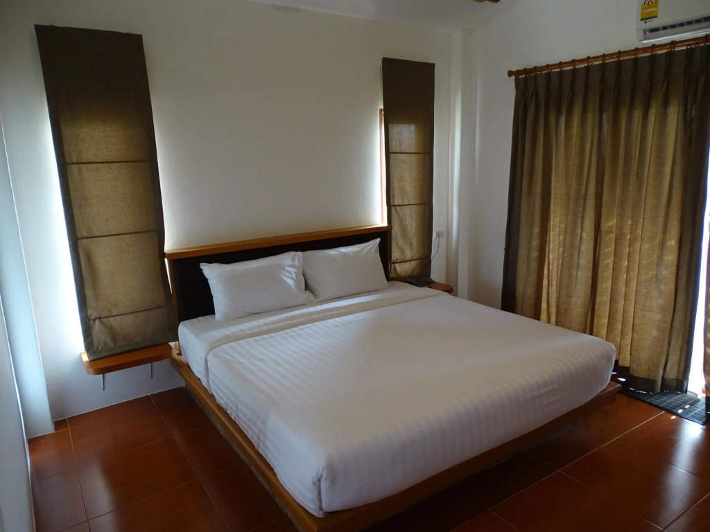 Lemon Resort — 3