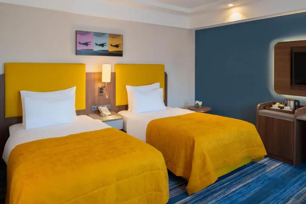 Classic Twin room, bed type is subject to availability, twin beds room photo 1