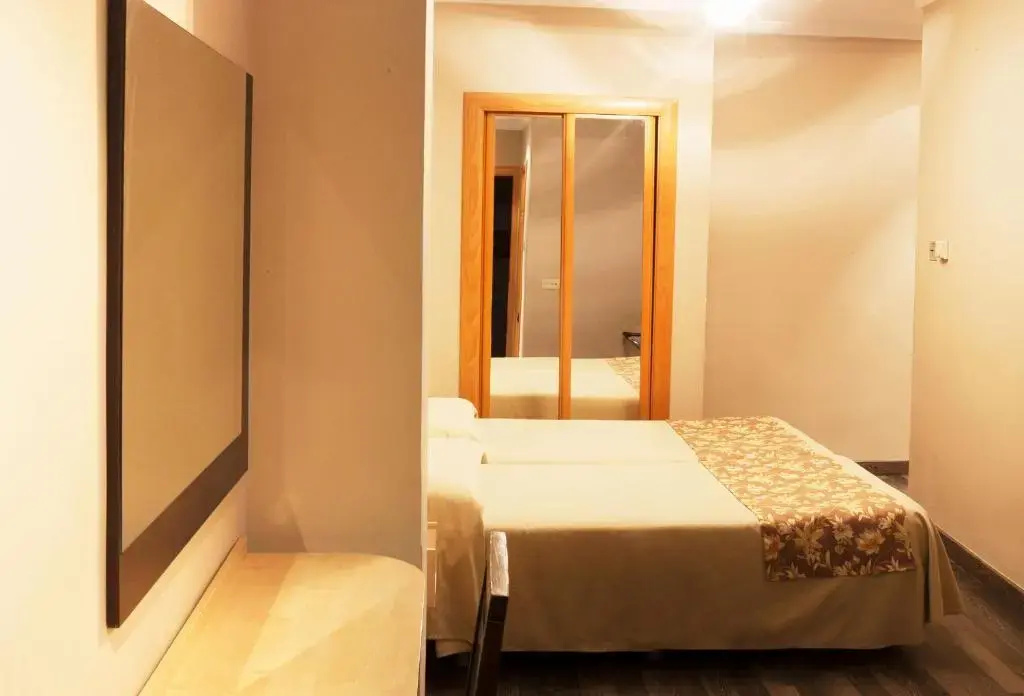 Universal Hotel - Chambres