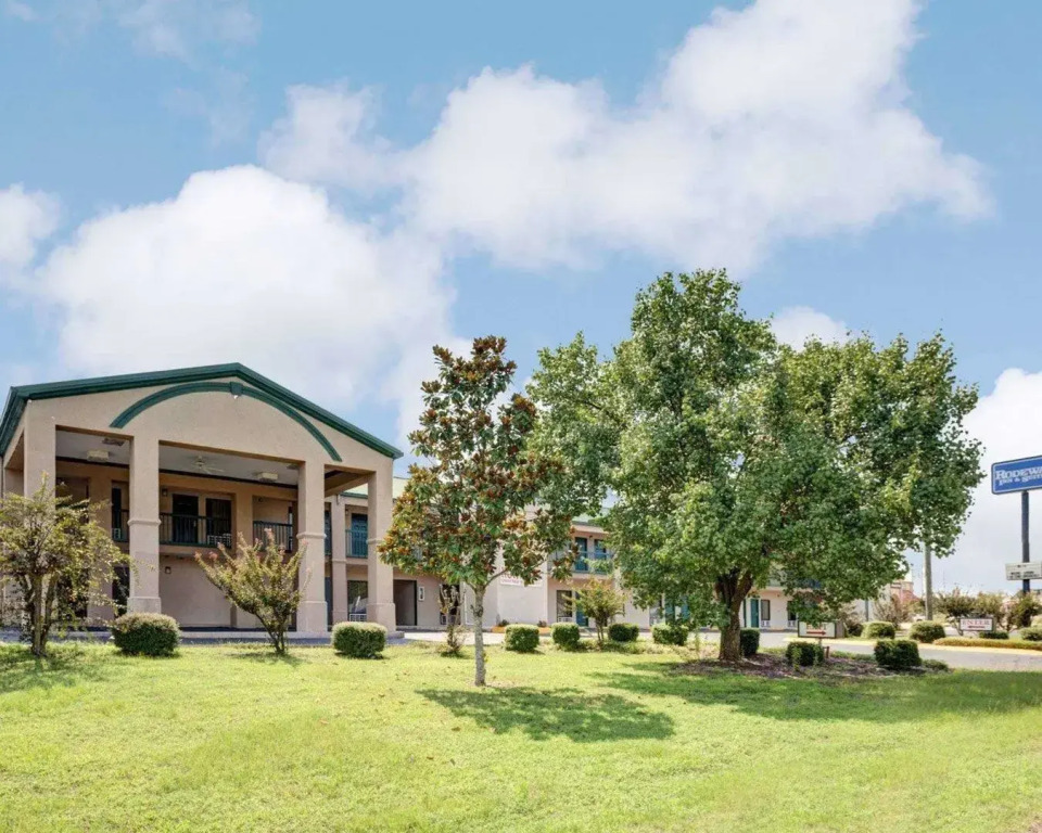 OYO Hotel Grenada West - фото 5