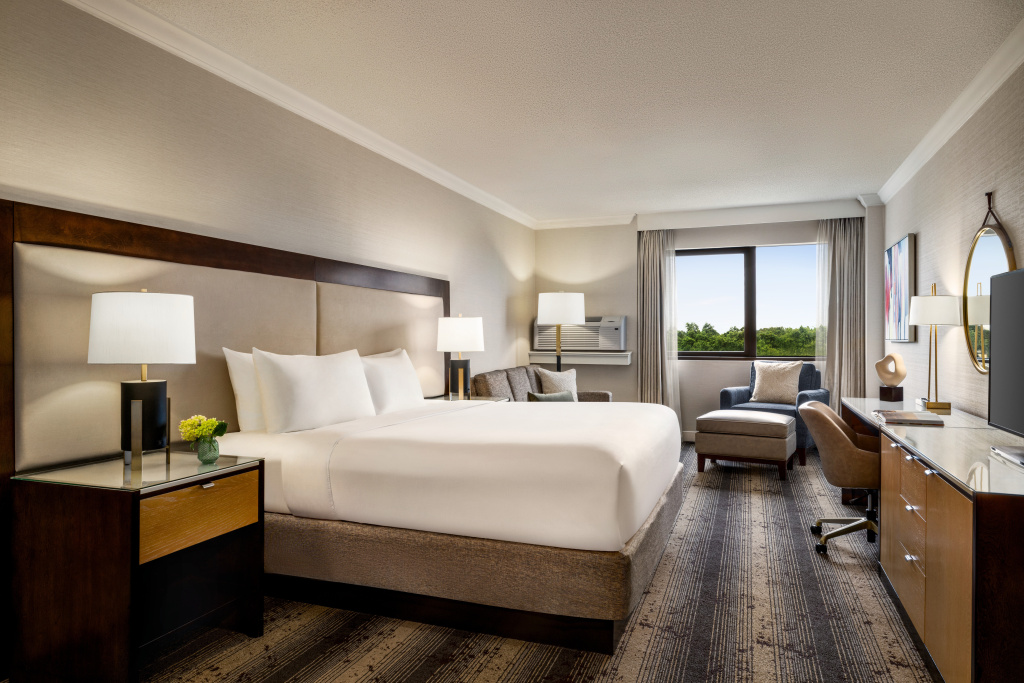 Crowne Plaza Edison by IHG - Général