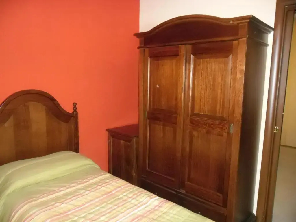 Standard Single room with mountain view