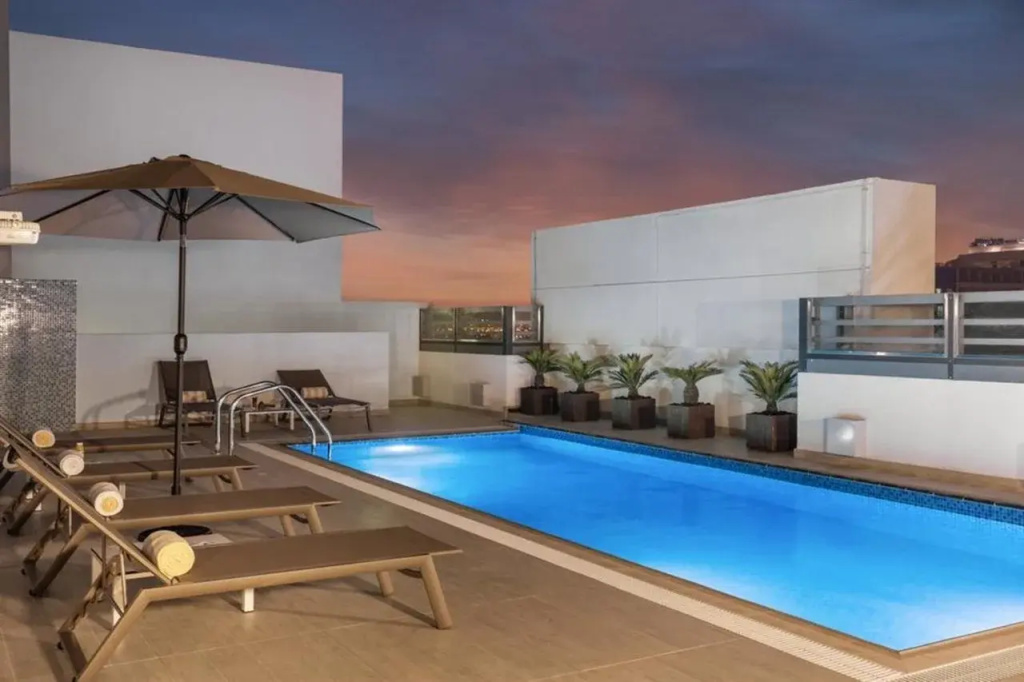 Hampton by Hilton Dubai Al Barsha - 3