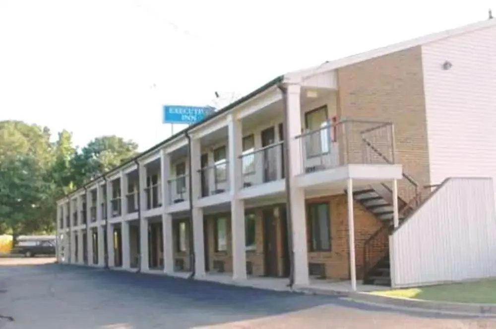 Executive Inn