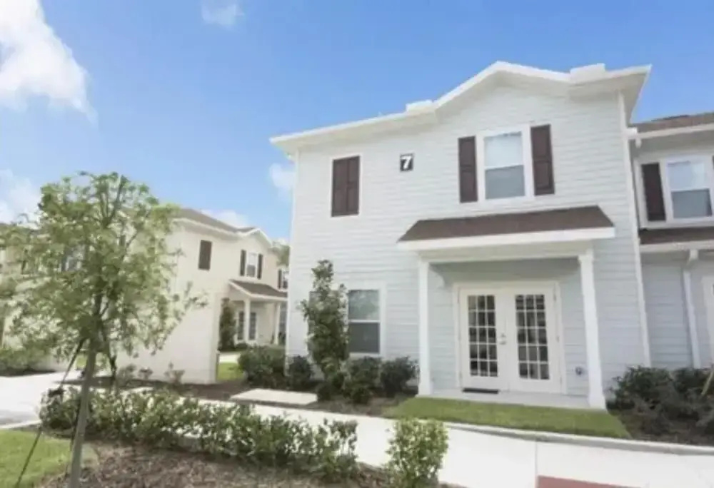 4/3 Townhouse Near Disney!!