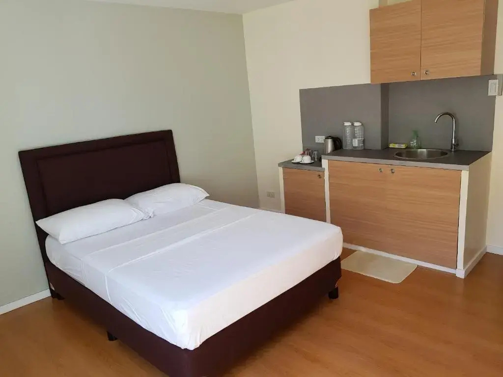 Standard Double room (twin beds)