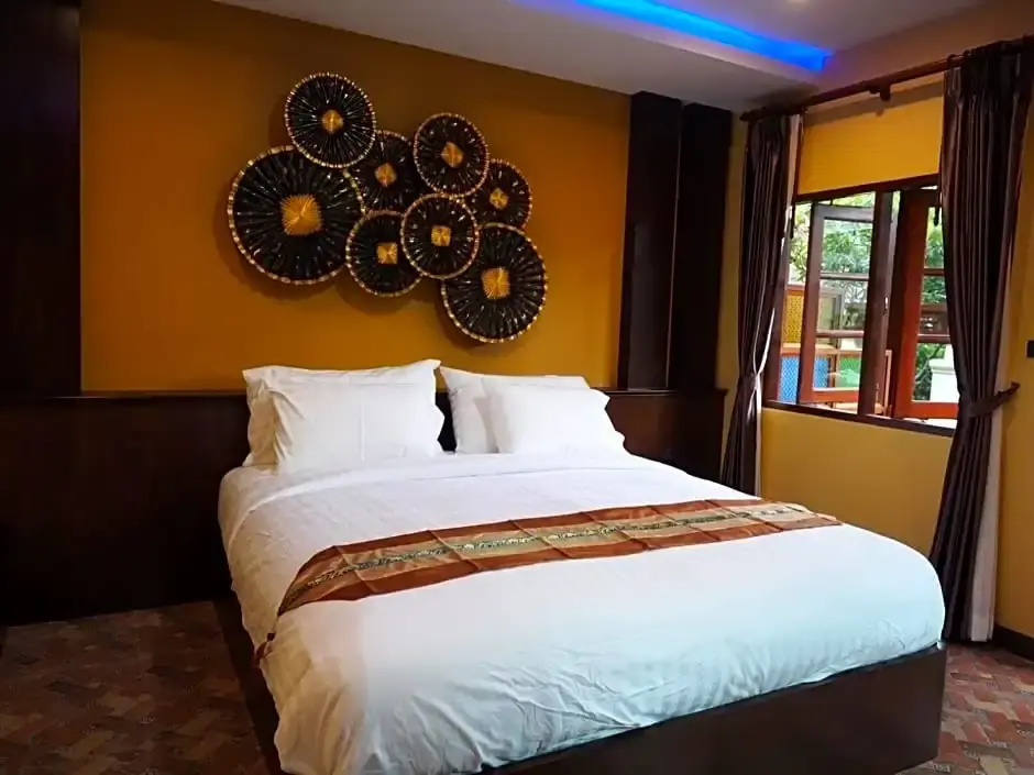 Superior Double room (full double bed)