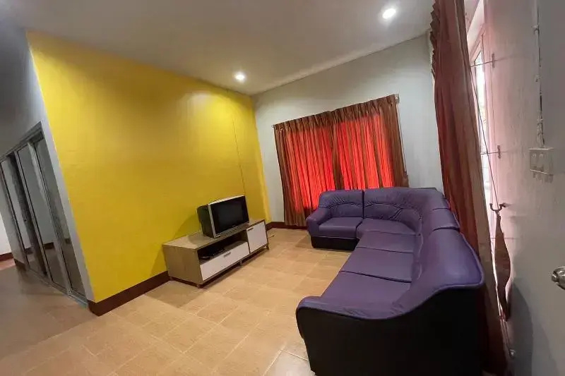 Standard Double room with balcony (full double bed)