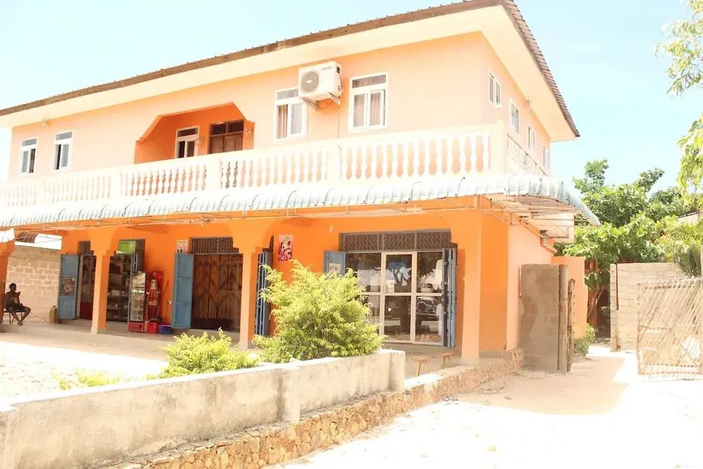 Pwani Vanilla House & Restaurant