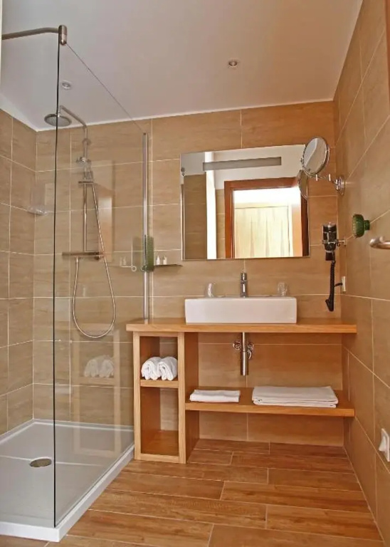 Superior Double room with balcony and with sea view (full double bed)