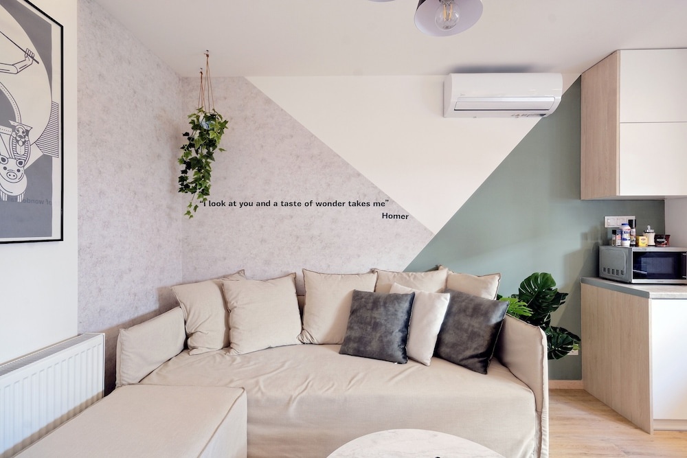 Отель Odyssey Residence в Афины